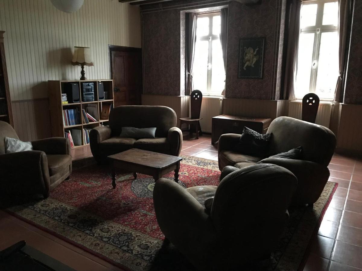 Le Logis Des Quatre Puits Bed & Breakfast Neuvicq-Montguyon Bagian luar foto